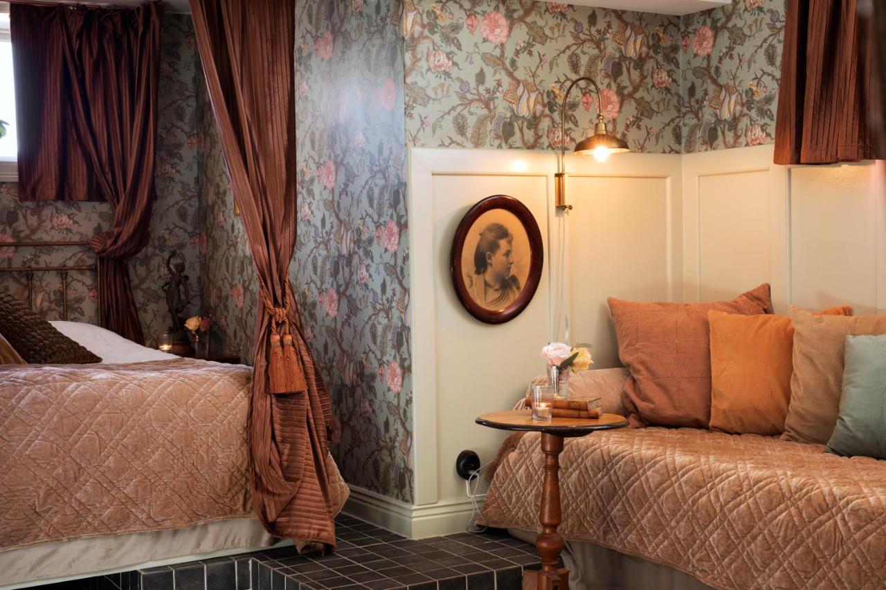 Strandvillan Hotell Och Bed & Breakfast Lysekil Esterno foto