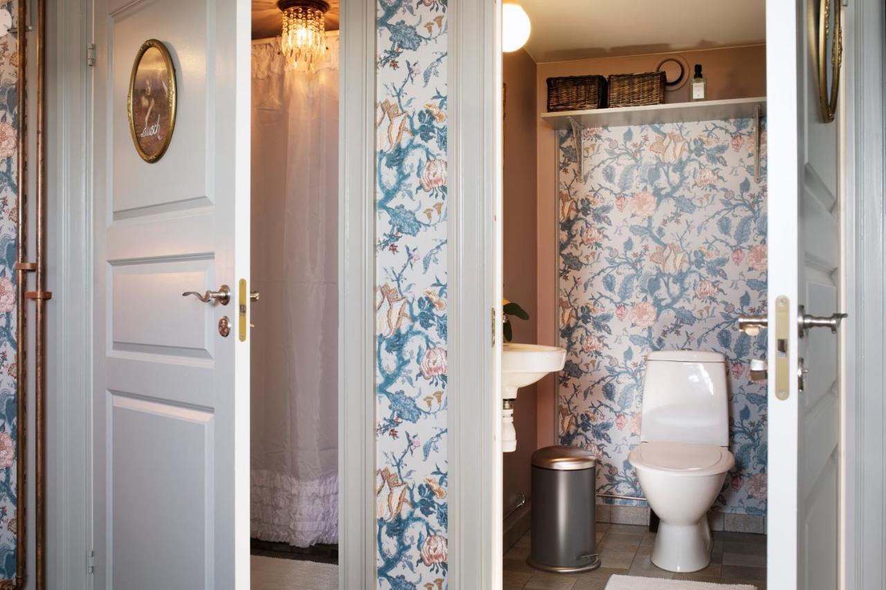 Strandvillan Hotell Och Bed & Breakfast Lysekil Esterno foto