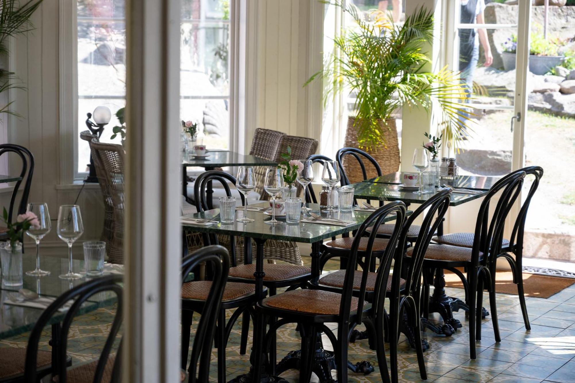 Strandvillan Hotell Och Bed & Breakfast Lysekil Esterno foto
