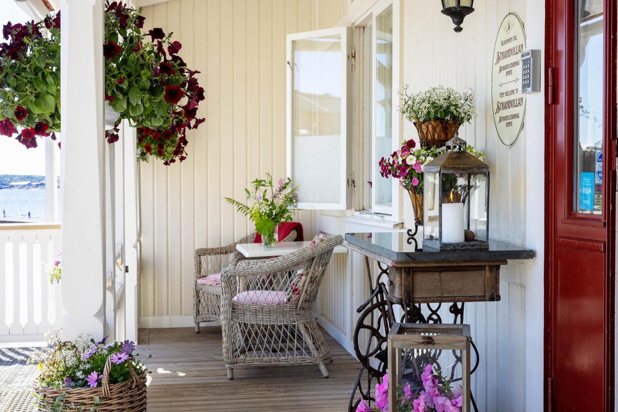 Strandvillan Hotell Och Bed & Breakfast Lysekil Esterno foto