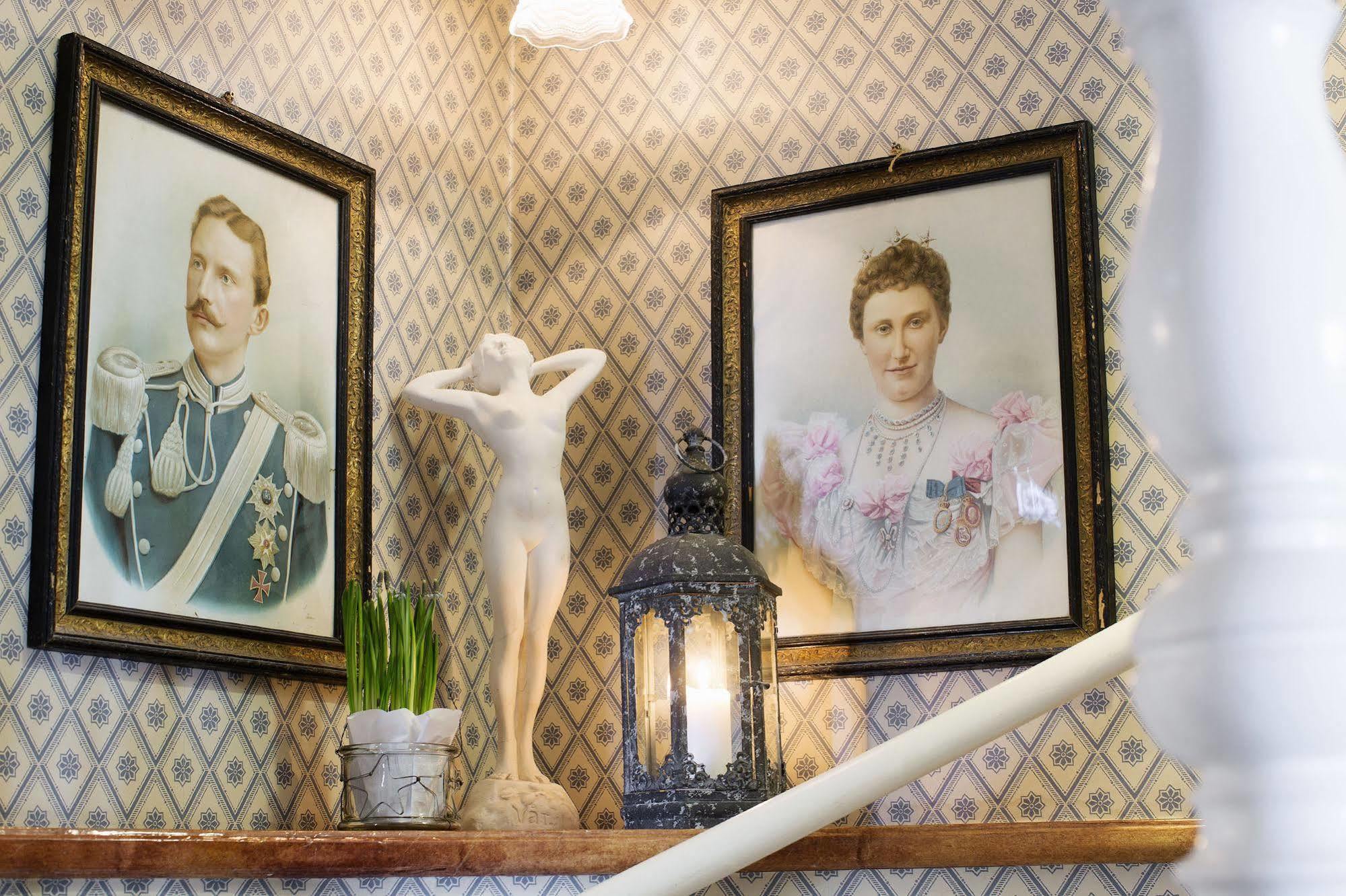 Strandvillan Hotell Och Bed & Breakfast Lysekil Esterno foto