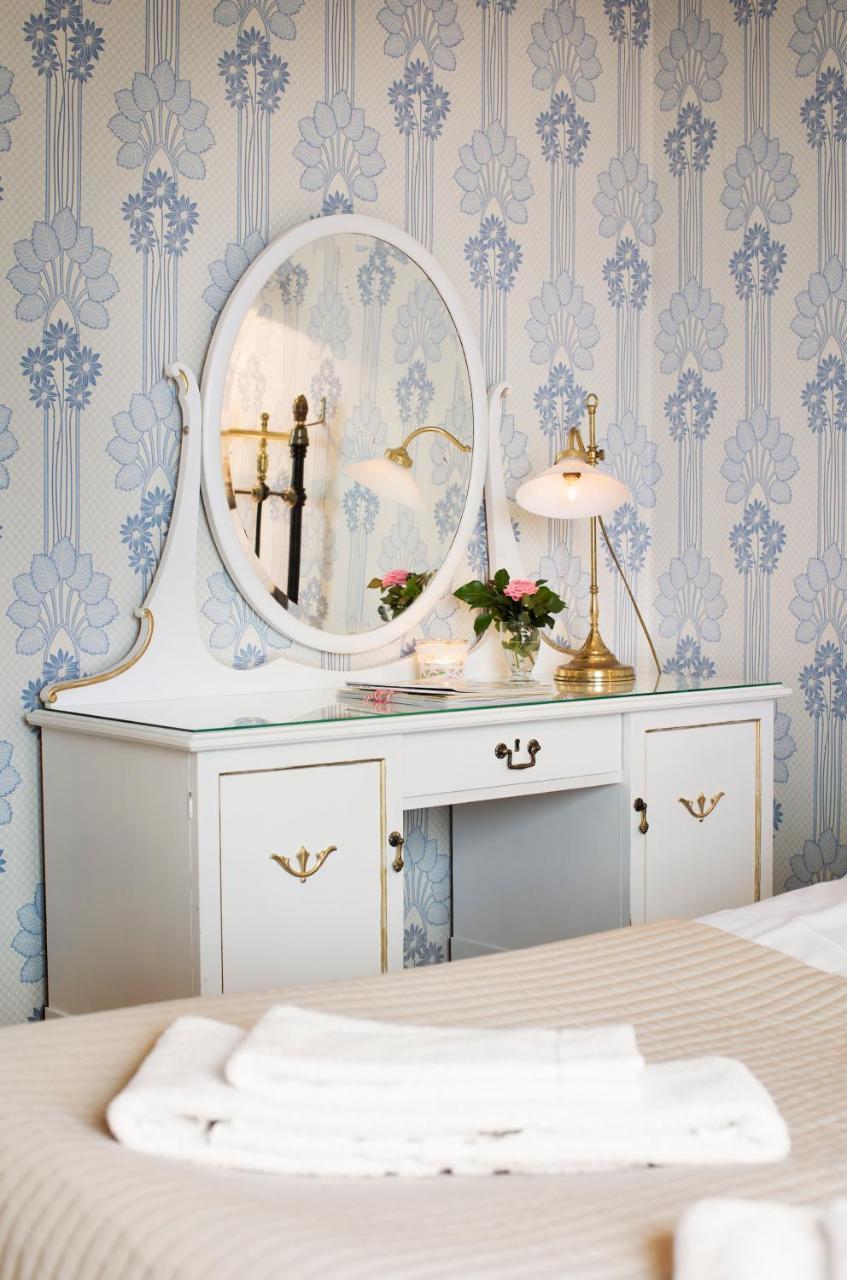 Strandvillan Hotell Och Bed & Breakfast Lysekil Esterno foto