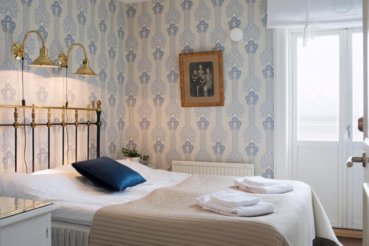 Strandvillan Hotell Och Bed & Breakfast Lysekil Esterno foto